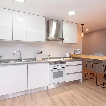Premium Claudia By Aparters Appartement