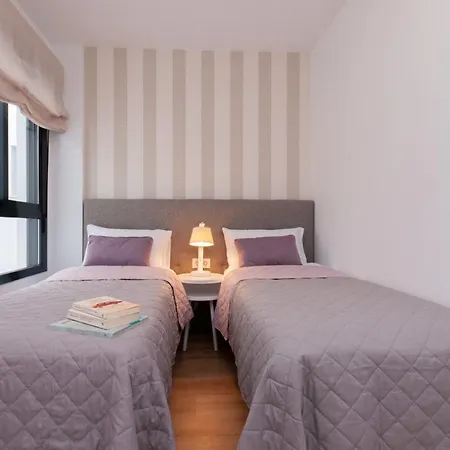 Premium Claudia By Aparters Appartement Torrevieja